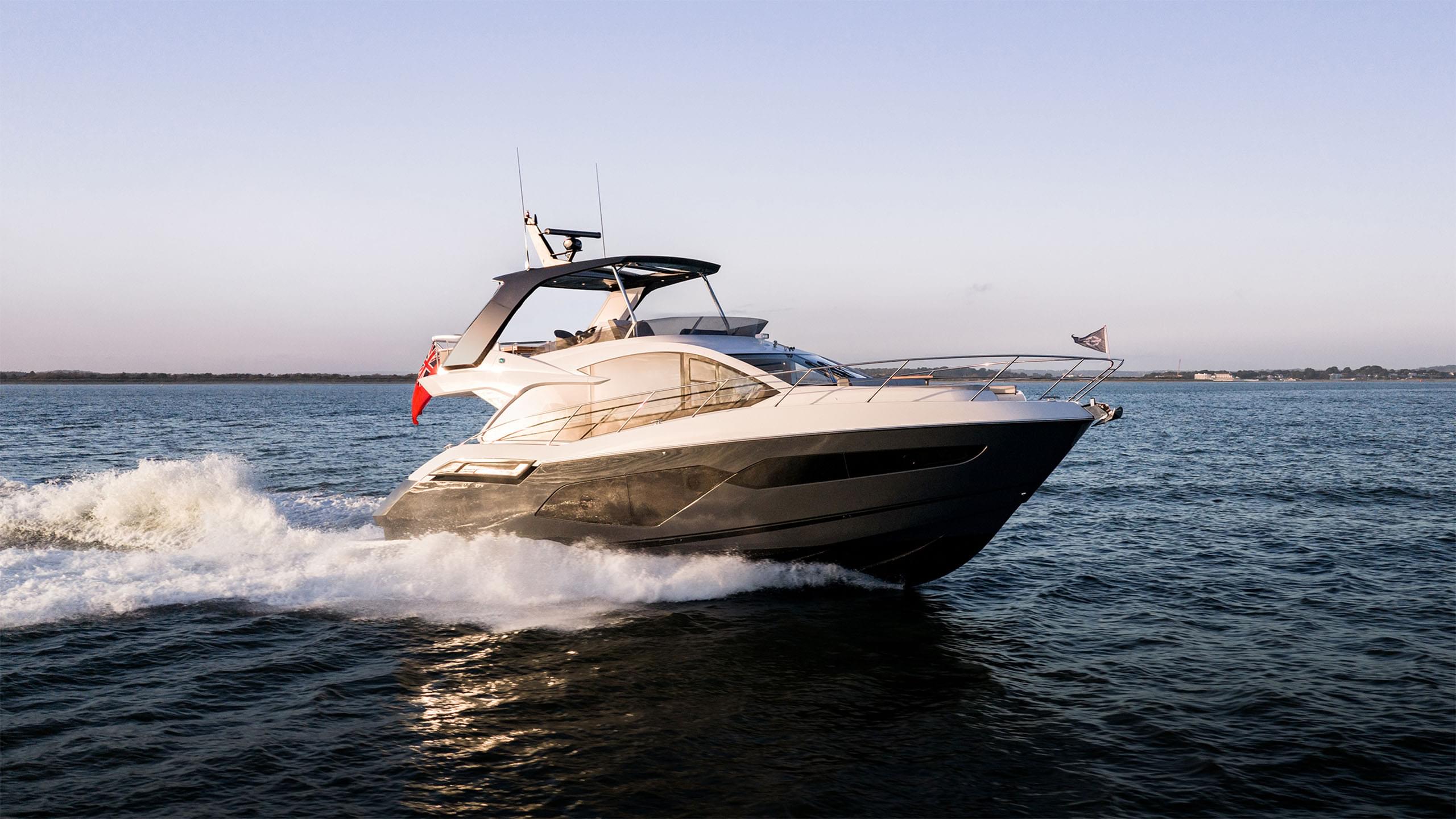  Marquet、YACHTS、海外版超希少レゾネ、新品額付 MRS L Yacht - 167ft Mondo Marine 2009 | YachtBuyer